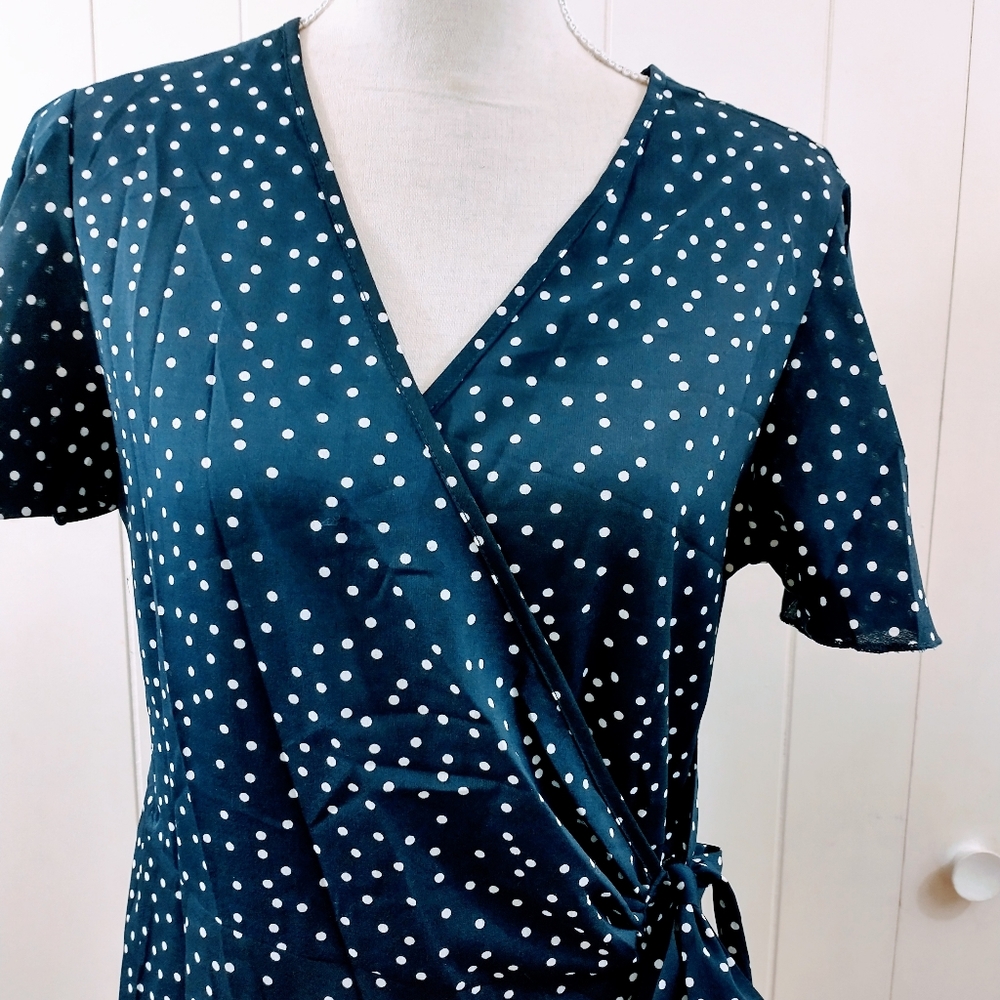 NWT wrap dress - Picture 7 of 7